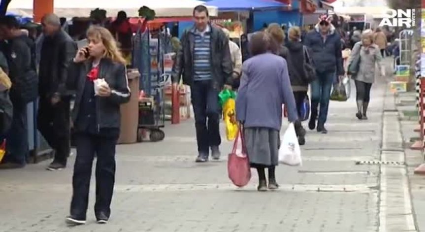 Увеличиха социалната пенсия за старост със 7 лева от 1 юли