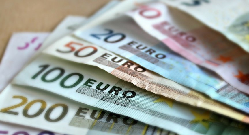 Фалшиви кол центрове в България ужилили германци с милиони евро