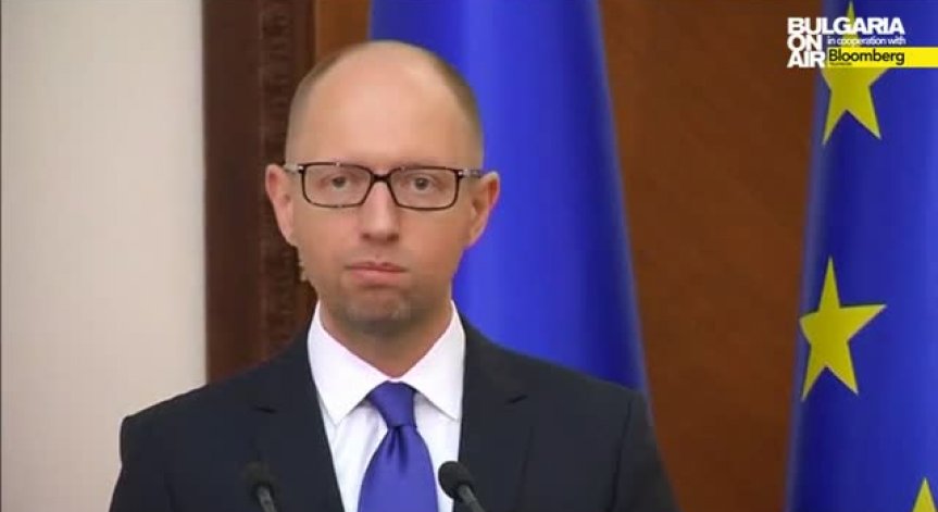 Русия спира газа за Европа, заплаши Яценюк