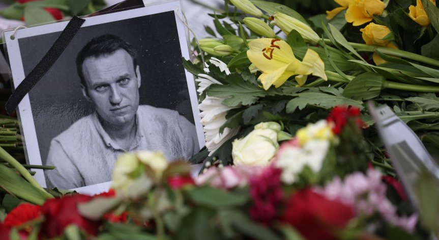 ЕС удря с нови санкции Русия и иска международно разследване за смъртта на Навални