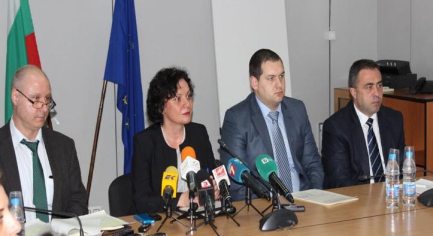 Министър Василева: Важни са въведените облекчения за малкия и средния бизнес