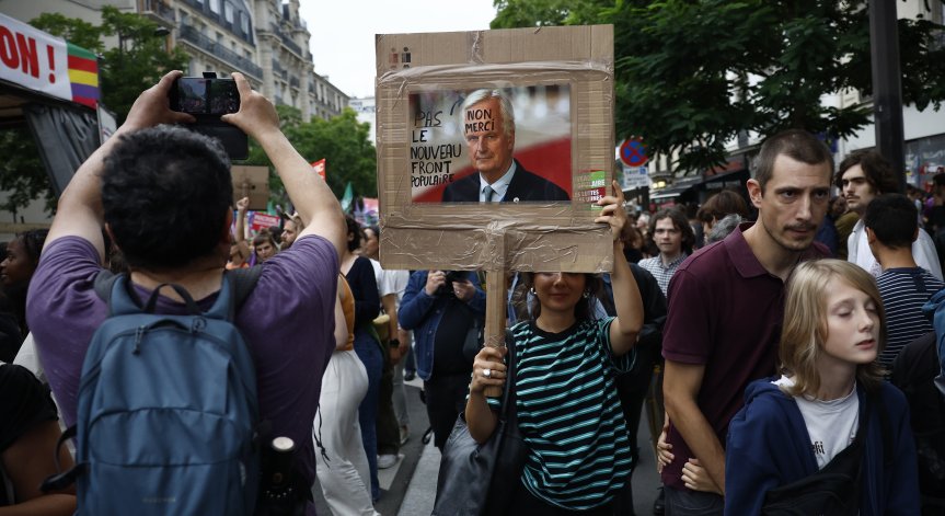 Протести след избора на Мишел Барние за премиер на Франция