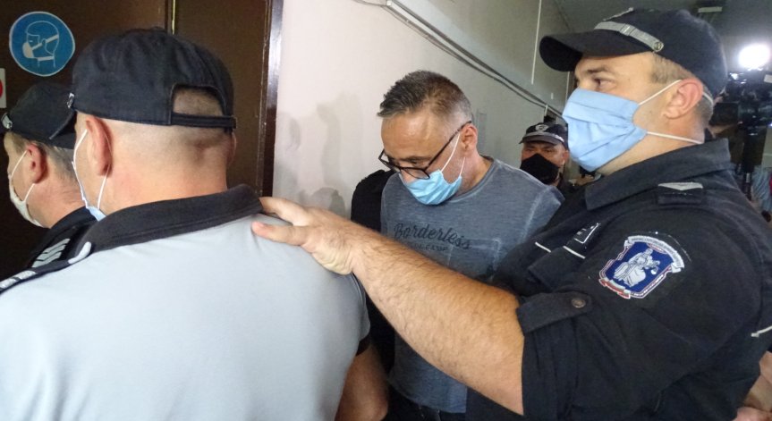 За втори път задържаха Васил Капланов-Каплата