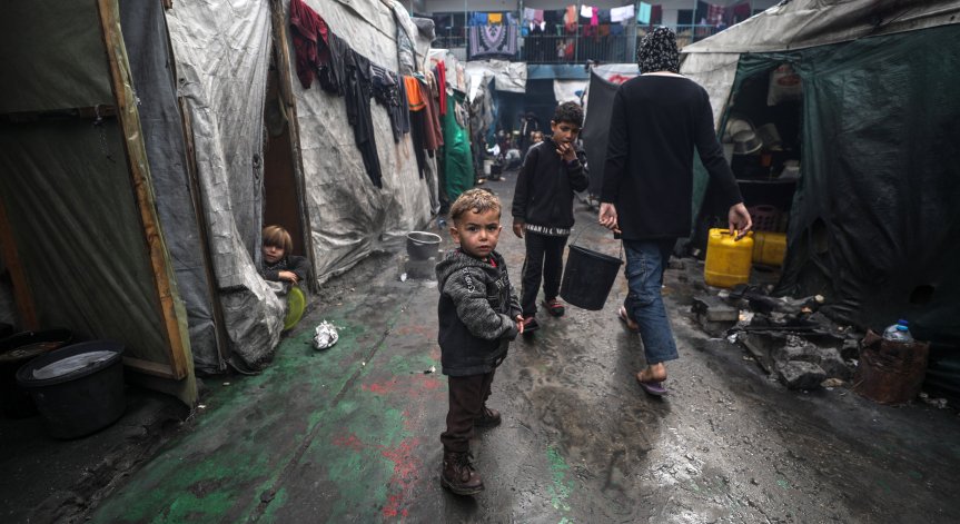 Израелските сили са заловили бойци на 