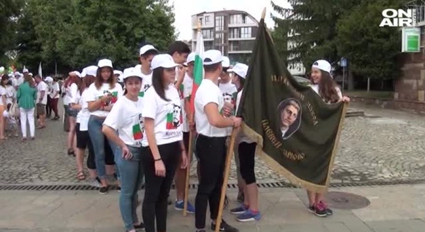 Поклон пред Апостола: 181 години от рождението на Васил Левски