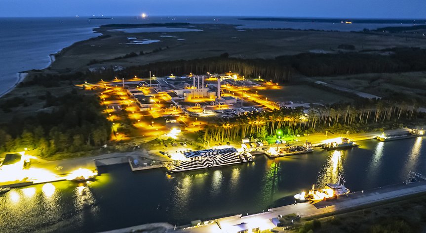 Украйна отрече да е задържала газ за Молдова: Използват го като политически инструмент