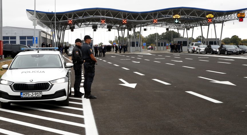 Войната дава тласък на Хърватия да изпревари България за влизане в Шенген