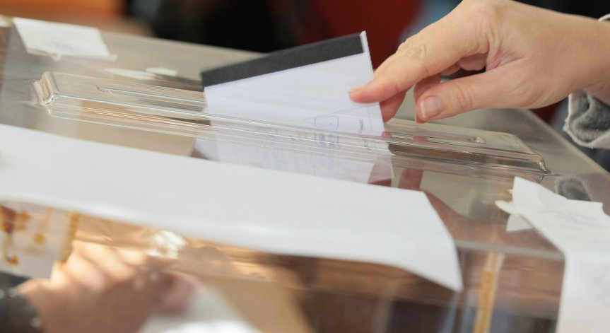 Въпроси за Избори 2021: Как ще гласуват карантинираните?