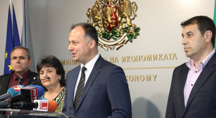 Възстановяват работата във ВМЗ-Сопот в Иганово