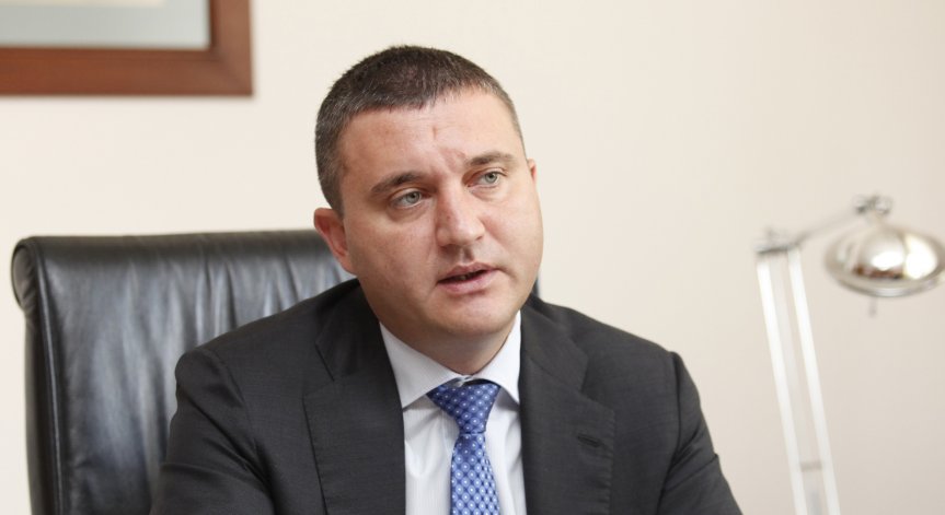 Горанов предлага подпомагане на най-качествените училища