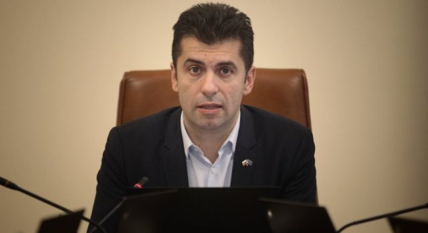 Петков отива в Азербайджан, ще преговаря за допълнителни доставки на азерски газ