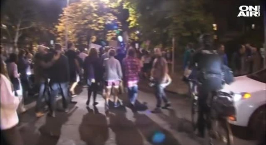 Америка е разделена, масови протести срещу Тръмп