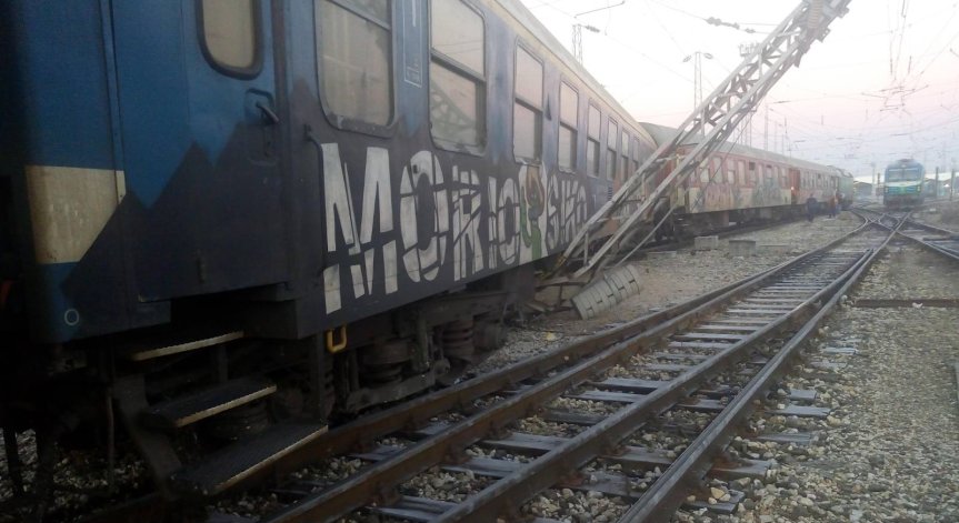 Скандални условия на труд: Стари влакове пламват, поддръжката е лоша, липсват кадри
