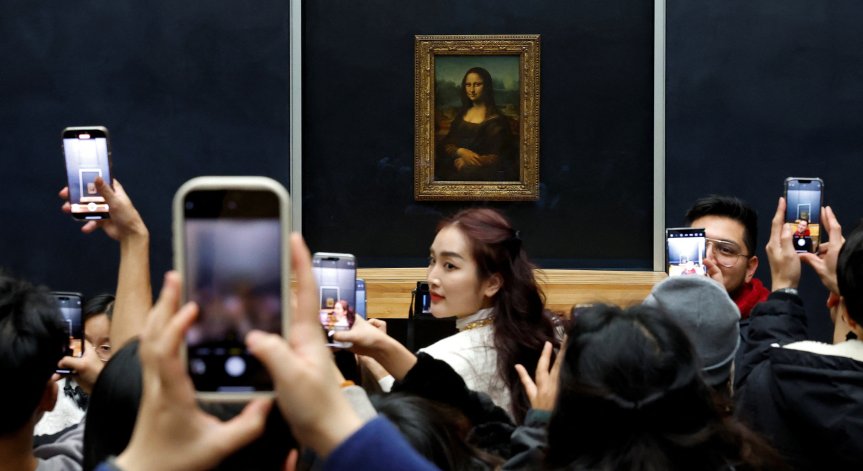 Лувърът ще посреща повече посетители.