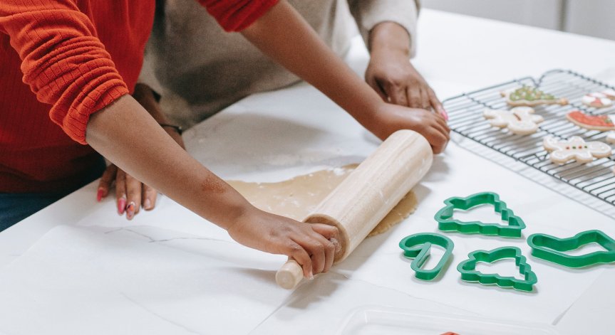 Рецепта за Коледа: Вкусни елхички от бутер тесто с шоколад