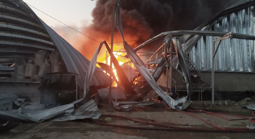 Силен взрив и атака с дронове по Одеса