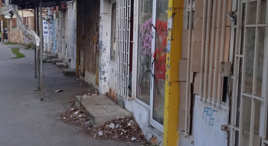 Клошари нападат граждани в зона 