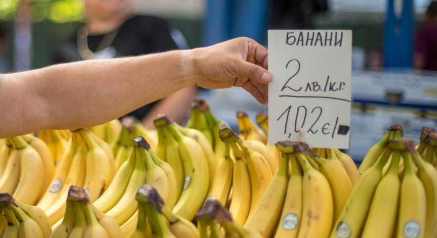 Цените на храните тръгнаха нагоре: Рязък скок при зеленчуци и плодове