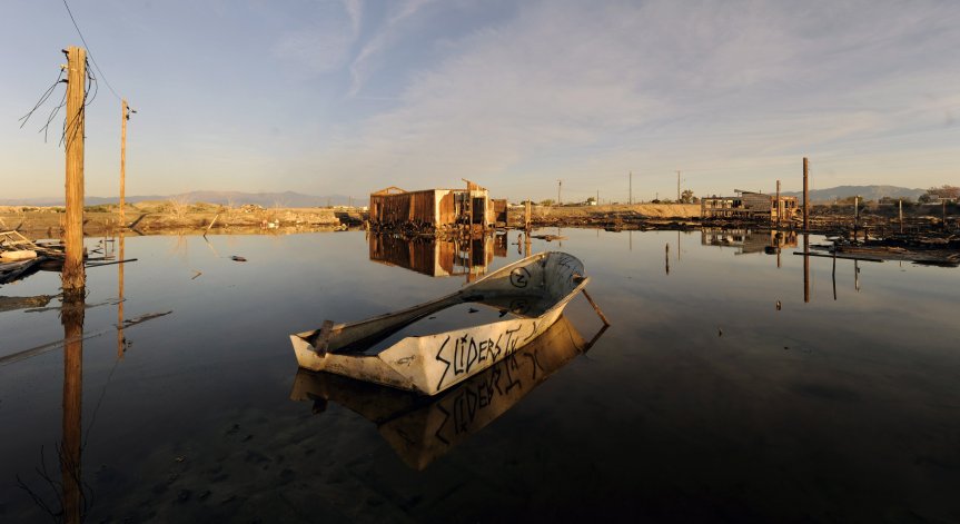 Защо едно мъртво езеро е описвано като 