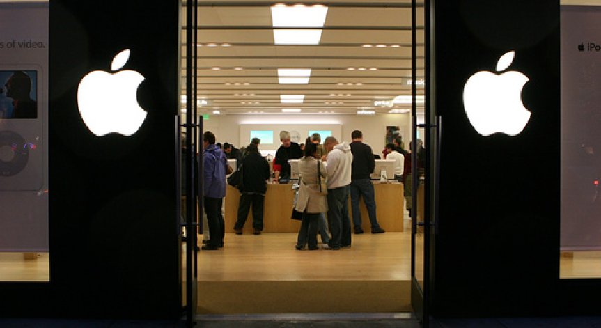 Apple заведе поредното дело срещу Samsung