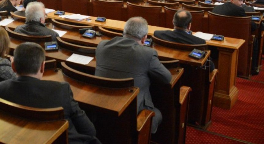Управляващи и опозиция се обвиниха, че са ползвали Сметната палата за репресии