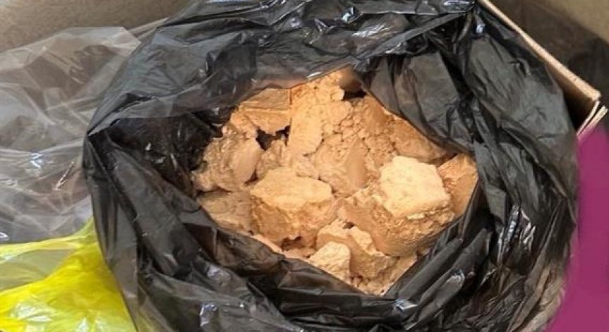 Полицаите задържаха криминално проявен и осъждан мъж.