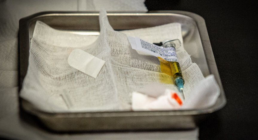 Първите дози Johnson & Johnson ще пристигнат в ЕС след около месец