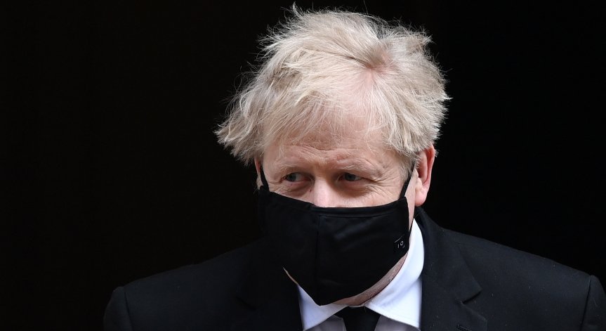 Скандал с ремонт на апартамента на Джонсън разтърси Великобритания