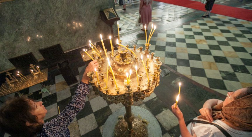 Всяка година празнуват мъже с имена: Августин, Виден, Ефрем.