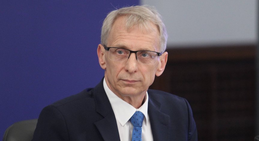 Разходите за пенсии се увеличават, вдигат осигурителните прагове