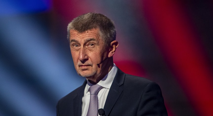 Чехия избира нов парламент под сянката на Pandora Papers