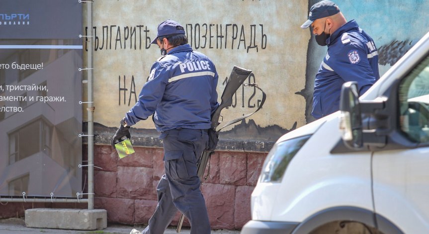 Жена е в неизвестност, бил е задействан паник бутон в дома ѝ