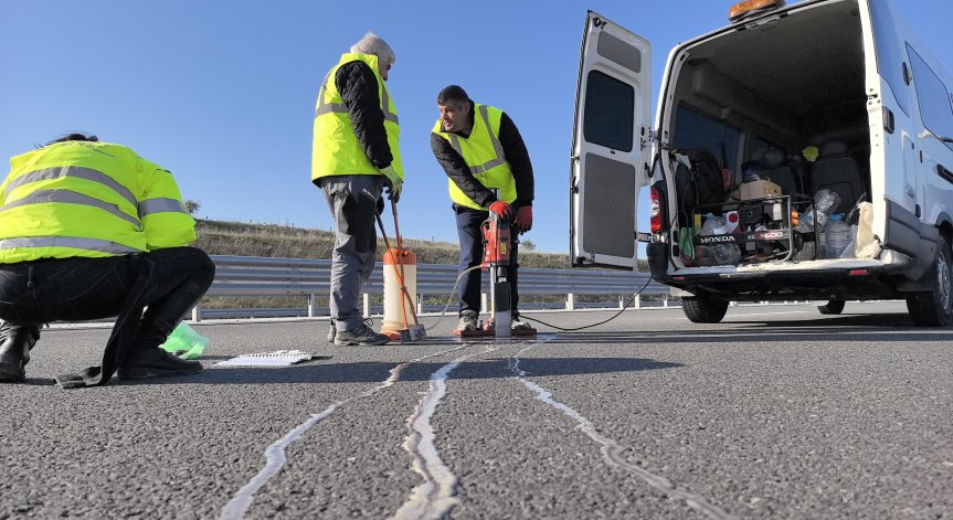 АПИ се извинява на шофьорите за причиненото неудобство.
