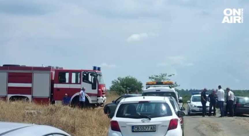 Разследват причините за взрива в склада на Гебрев, районът е отцепен