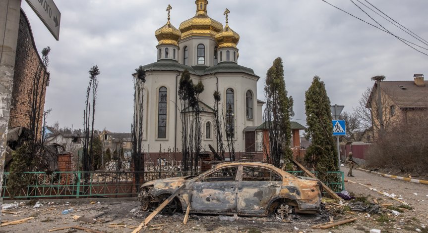 Украйна: Най-малко 400 цивилни са убити, разрушени са стотици болници и училища