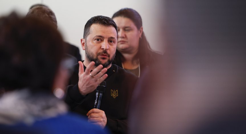 Зеленски благодари на американските сенатори за помощта за Киев