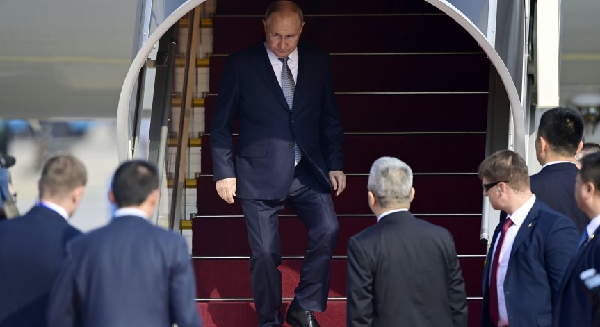 Путин е в Пекин за важни разговори с лидерите на Китай, Тайланд, Виетнам, Монголия и Лаос