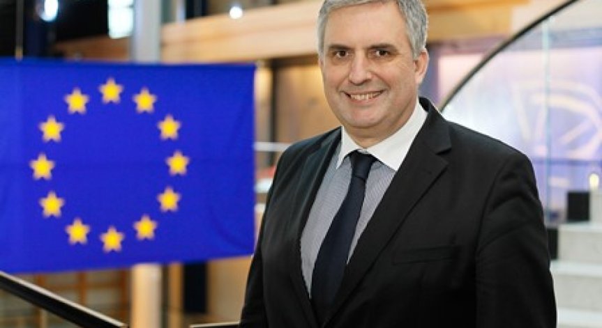 Калфин: Инвестиционният план на Юнкер да се насочи към малките и средните предприятия