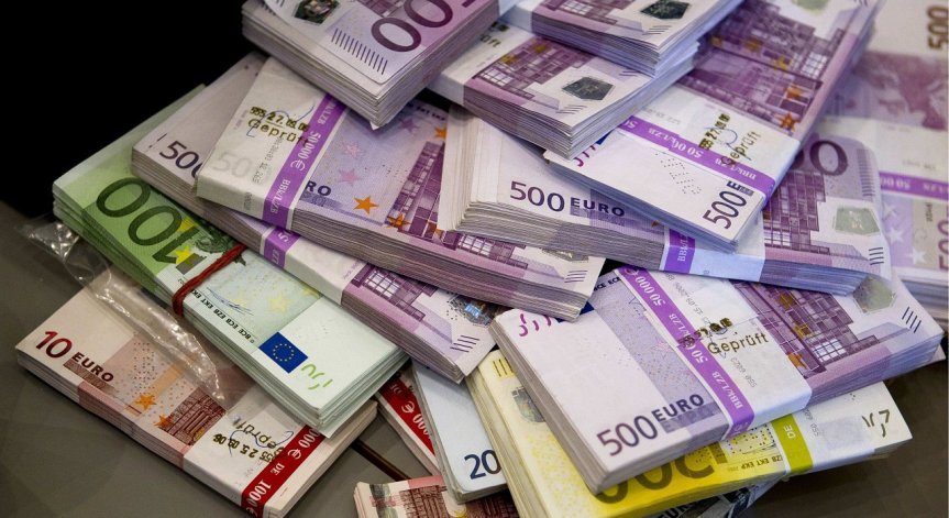1 млн. евро отмъкнаха банкови обирджии в Сърбия   