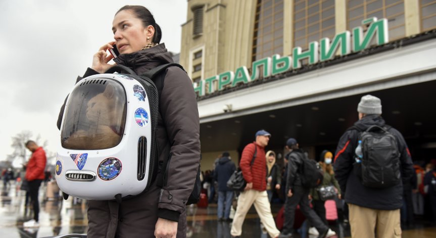 Десетки са цивилните и военни жертви в Украйна - дете е убито, Русия превзема селища