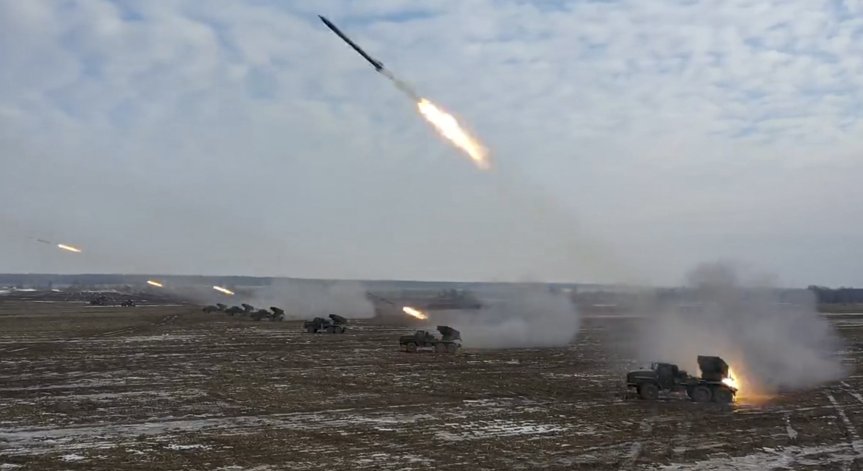 Започна ли се? Украйна съобщи за убит войник при обстрел на сепаратистите