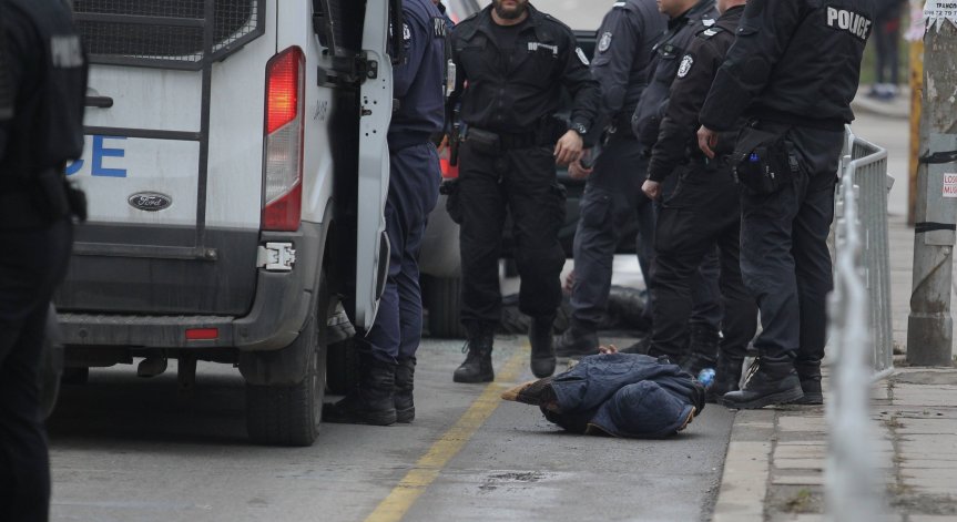 Задържаха  обявени за общодържавно издирване.