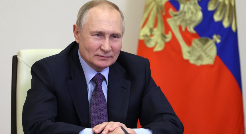 Путин затегна ограниченията върху гей пропагандата в Русия