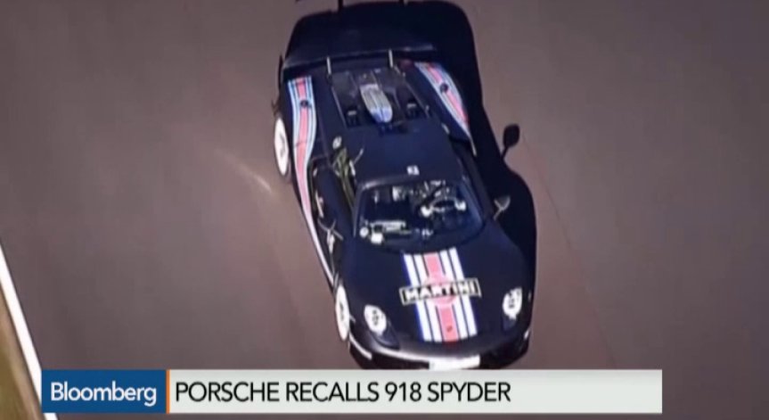 Porsche изтеглят 205 автомобила от пазара