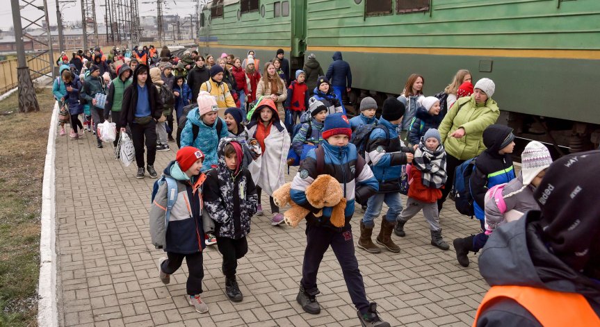 САЩ приемат 100 000 бежанци от Украйна