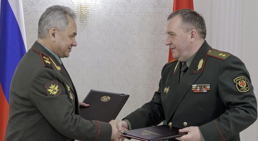 Официално: Подписаха споразумение за разполагане на руски ядрени ракети в Беларус