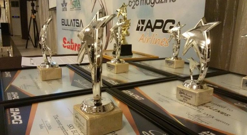 Авиошоу: Sky Awards 2016, първи полет на А350-1000 и първа доставка на Bombardier CS300