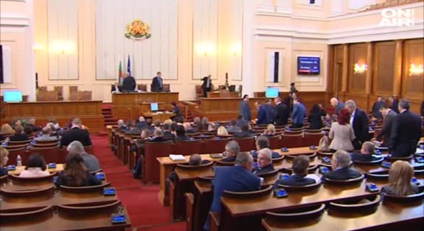 Парламентът отхвърли отмяната на санкциите срещу Русия