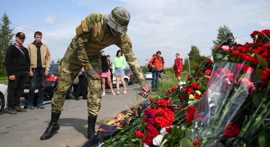 Капан за Пригожин: Заложили взривно устройство до колесника на самолета му?