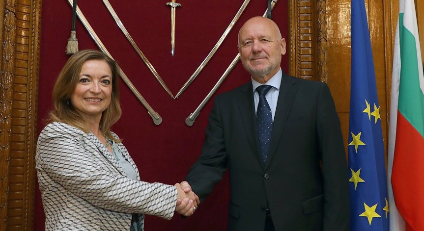 Министър Тагарев: България е водеща в лекуване на ранени украински военни